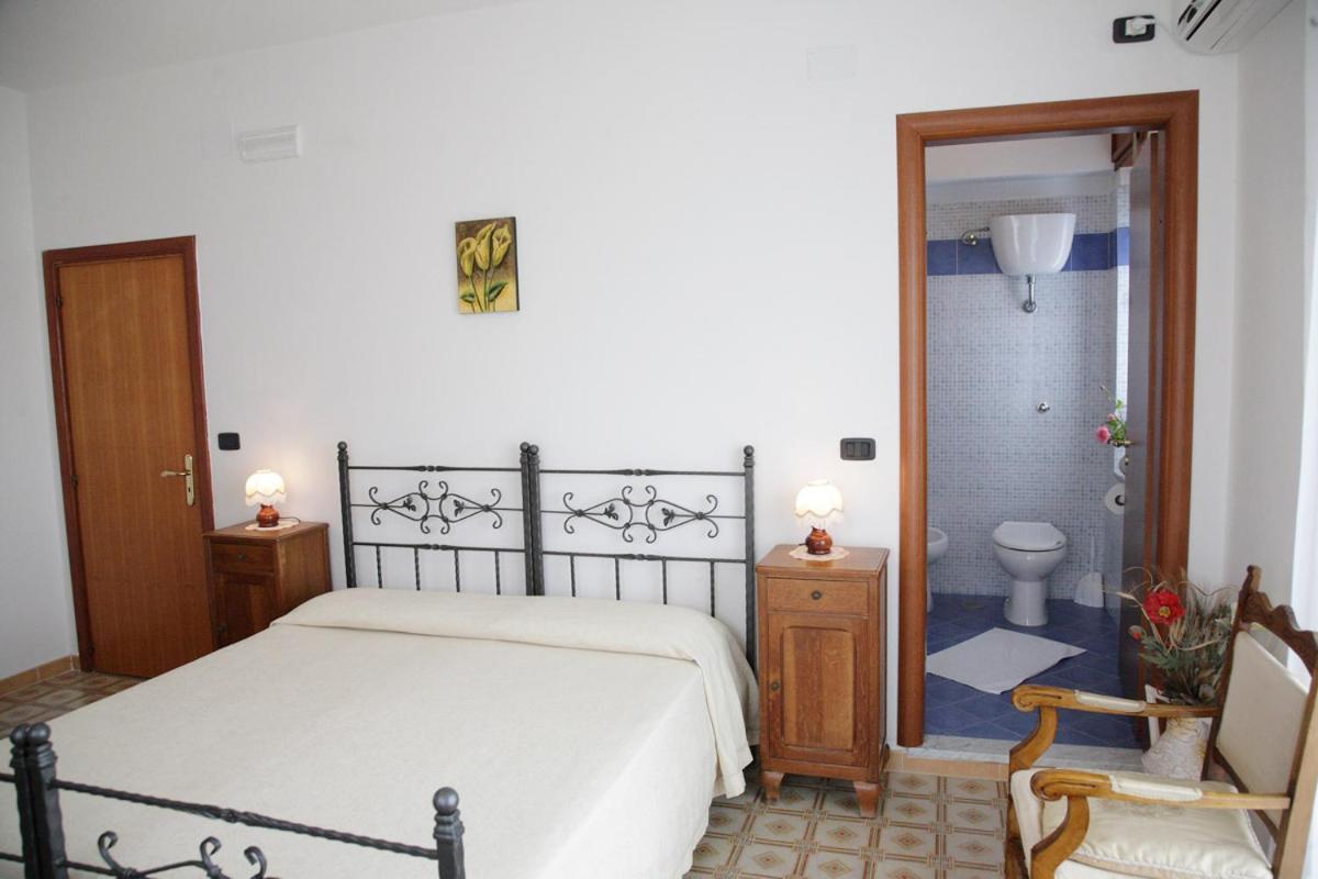B&B La Porta Del Cilento Capaccio Eksteriør billede