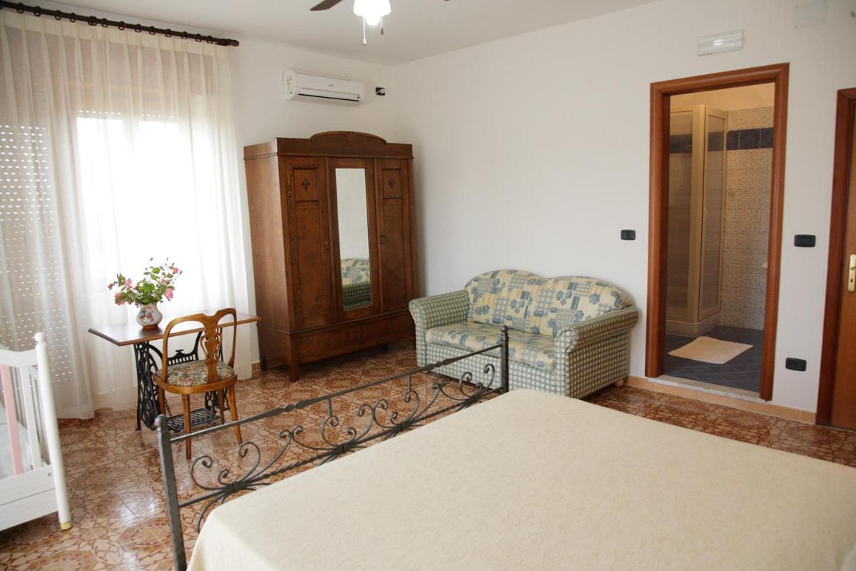 B&B La Porta Del Cilento Capaccio Eksteriør billede