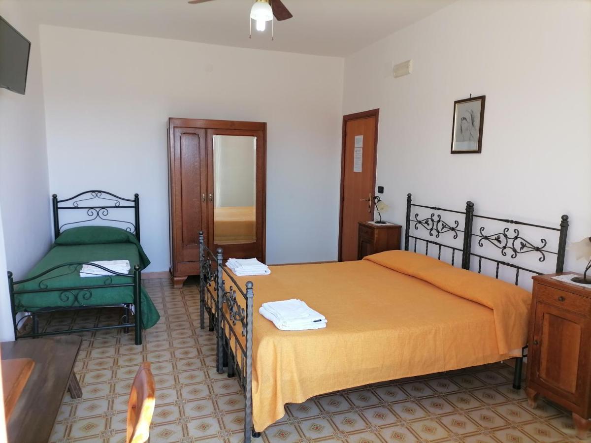 B&B La Porta Del Cilento Capaccio Eksteriør billede